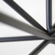 Felix Low pour Foundry : table Traversa