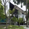 Kevin Low : Dog Concrete House