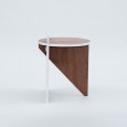 BCXSY : Contrast stool and side table