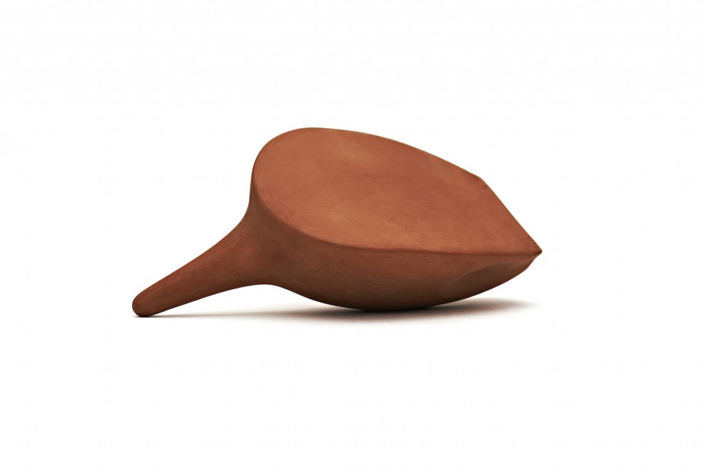Clay water can by Arthur-Donald Bouillé | Flodeau.com #ceramic #clay